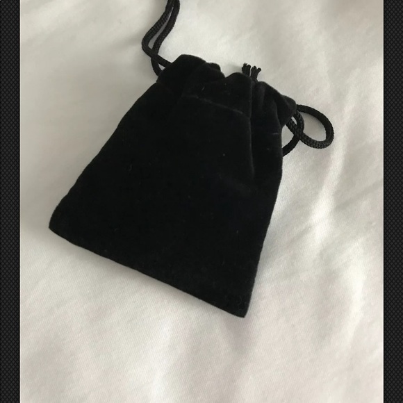 18” Cultured Pearl Necklace, From Macy’s BNIB - Picture 6 of 7